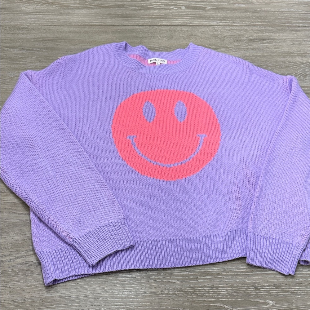 Main Strip Lavender Crewneck Sweater with Coral Smiley